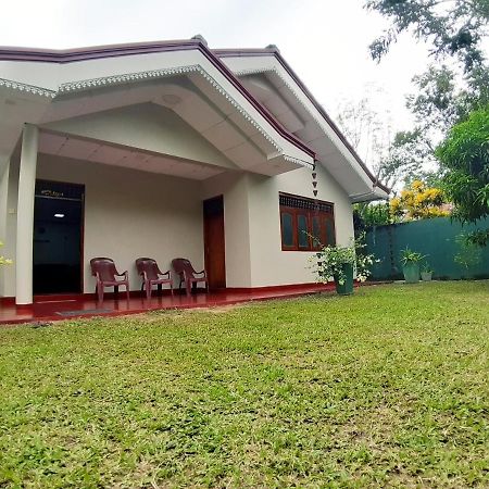 Mutu Villa Dickwella Exterior photo